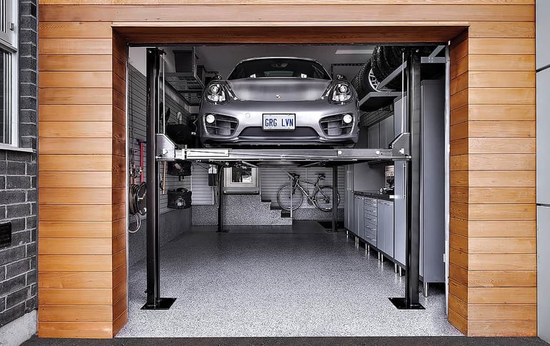 4-post-car-lift-porsche-spring