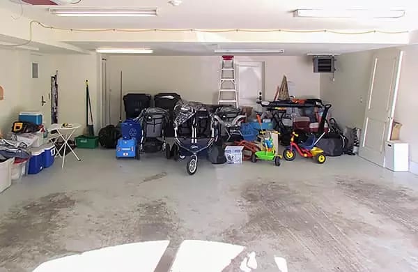 garage makeover before