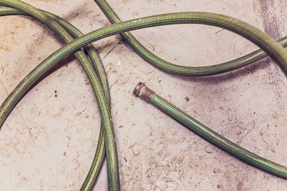 unwound green hose