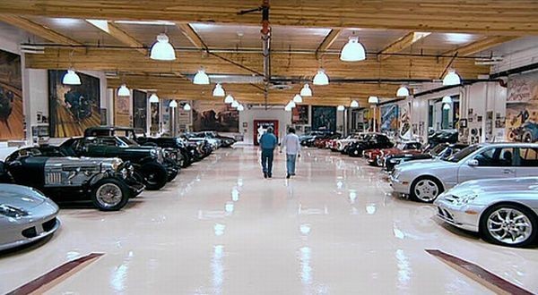 Omg! These Celebrity Garages Will Blow Your Mind! - x5s9ide