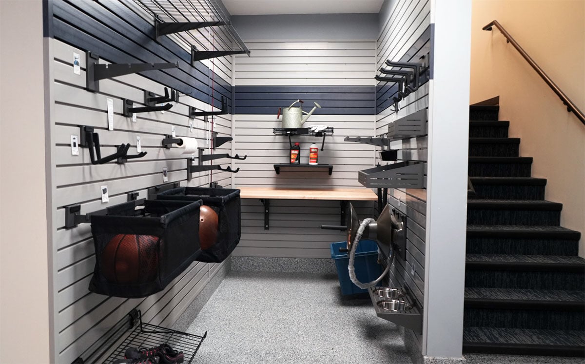 Garage Living Omaha - Showroom - Slatwall accessories