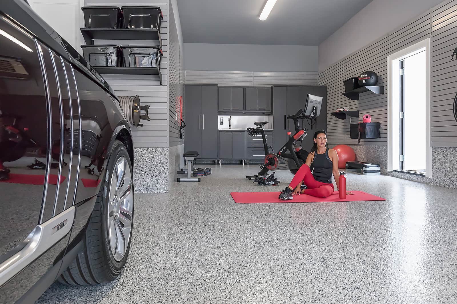 garage-home-gym-woman-excercise-mat