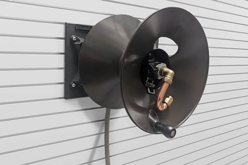 https://www.garageliving.com/hs-fs/hubfs/linea-hose-reel-mounting-bracket.jpg?width=800&height=533&name=linea-hose-reel-mounting-bracket.jpg