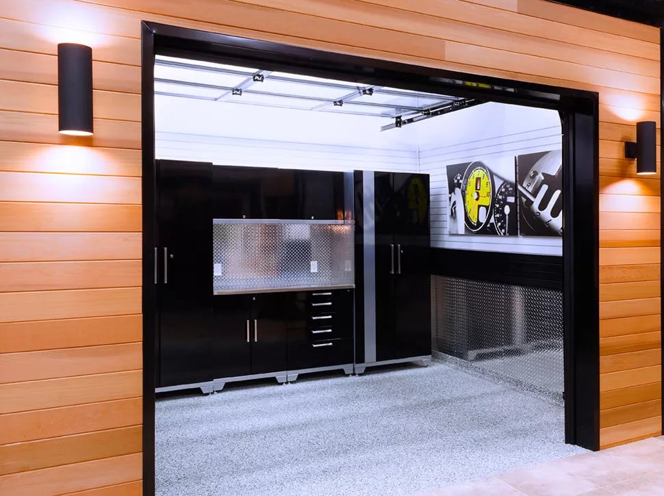 xblack-aluminium-capping-wood-showroom.jpg.pagespeed.ic.AbYjkbkv2n