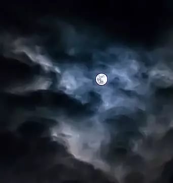 xfull-moon-midnight.jpg.pagespeed.ic.-9mSKZPBlO