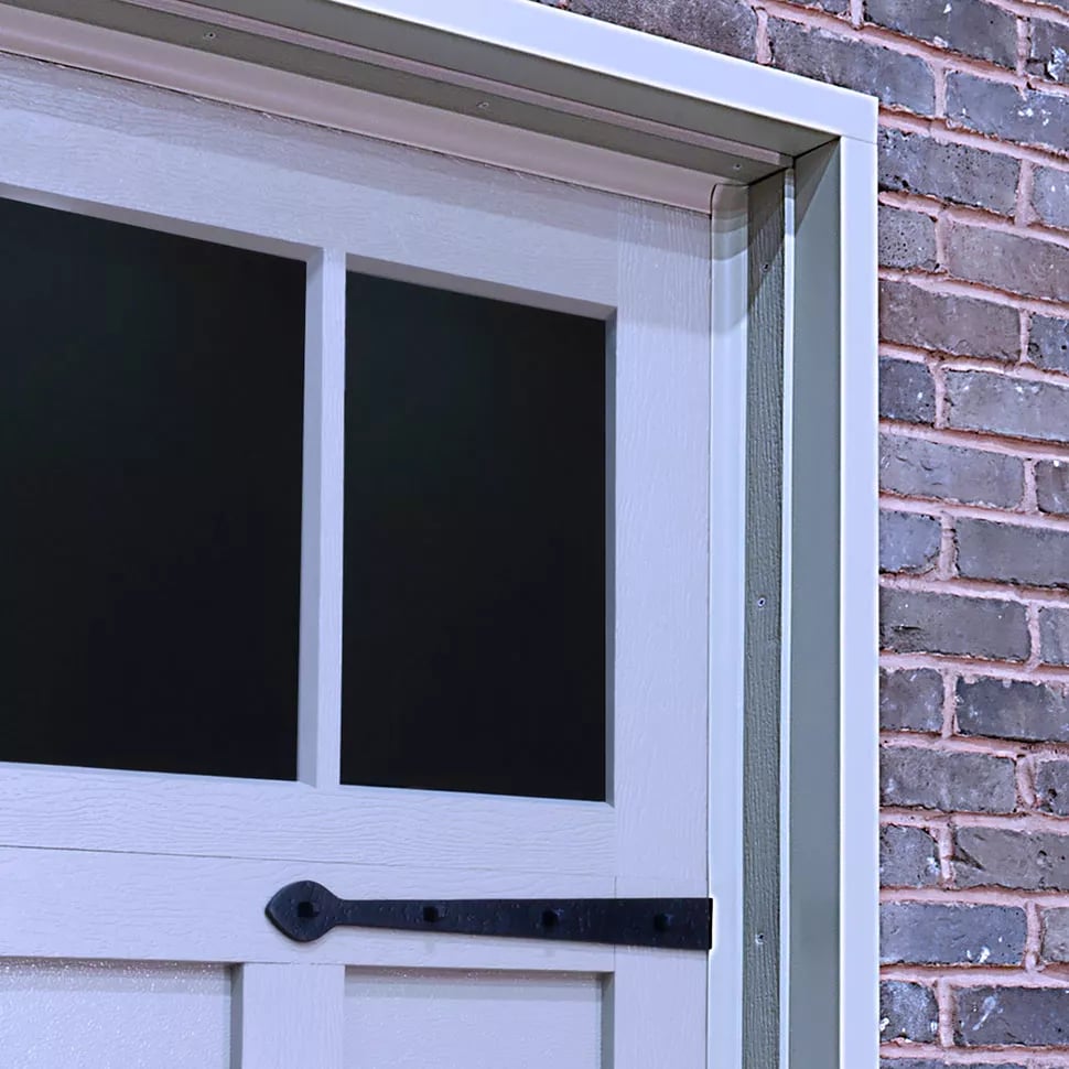 Aluminum capping frame in a popular Sandstone color.