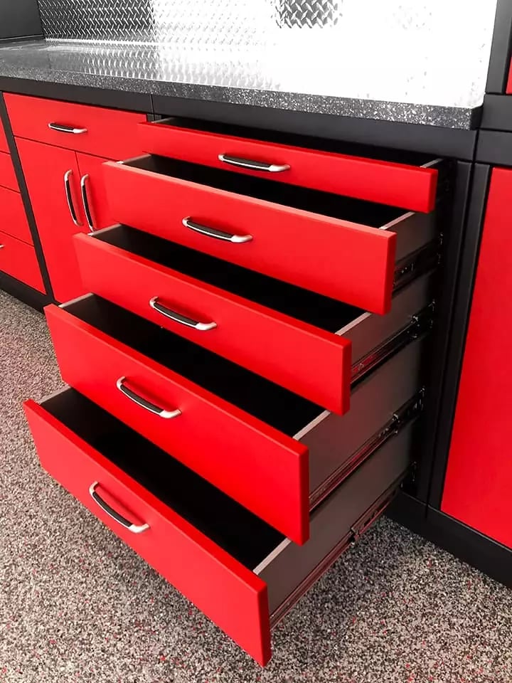 xperformance-red-garage-open-drawers.jpg.pagespeed.ic.ESjxUDmTgo