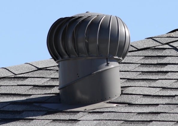 soluzioni di raffreddamento del garage sfiato del tetto