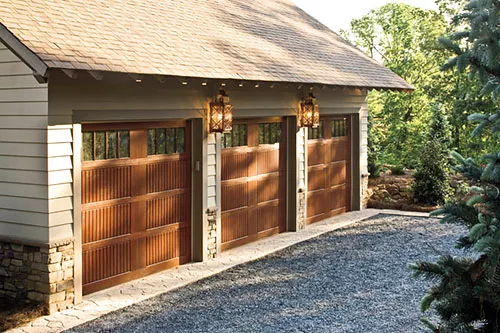 xfibreglass-garage-doors.jpg.pagespeed.ic.KetDnwgR-M