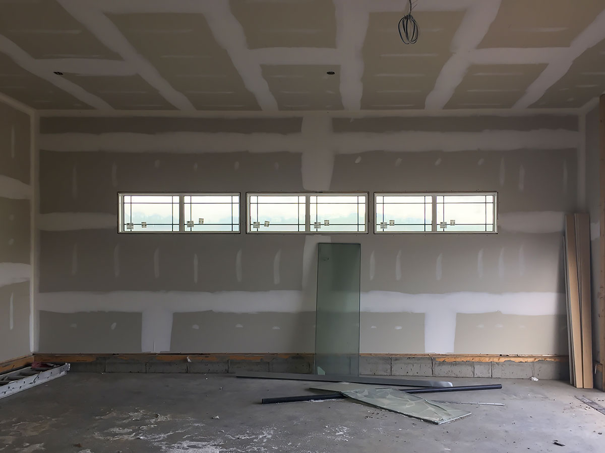 xgarage-living-calgary-before-photo-aug2017.jpg.pagespeed.ic.BSem4mHEO1 xgarage-living-calgary-before-photo-aug2017.jpg.pagespeed.ic.BSem4mHEO1