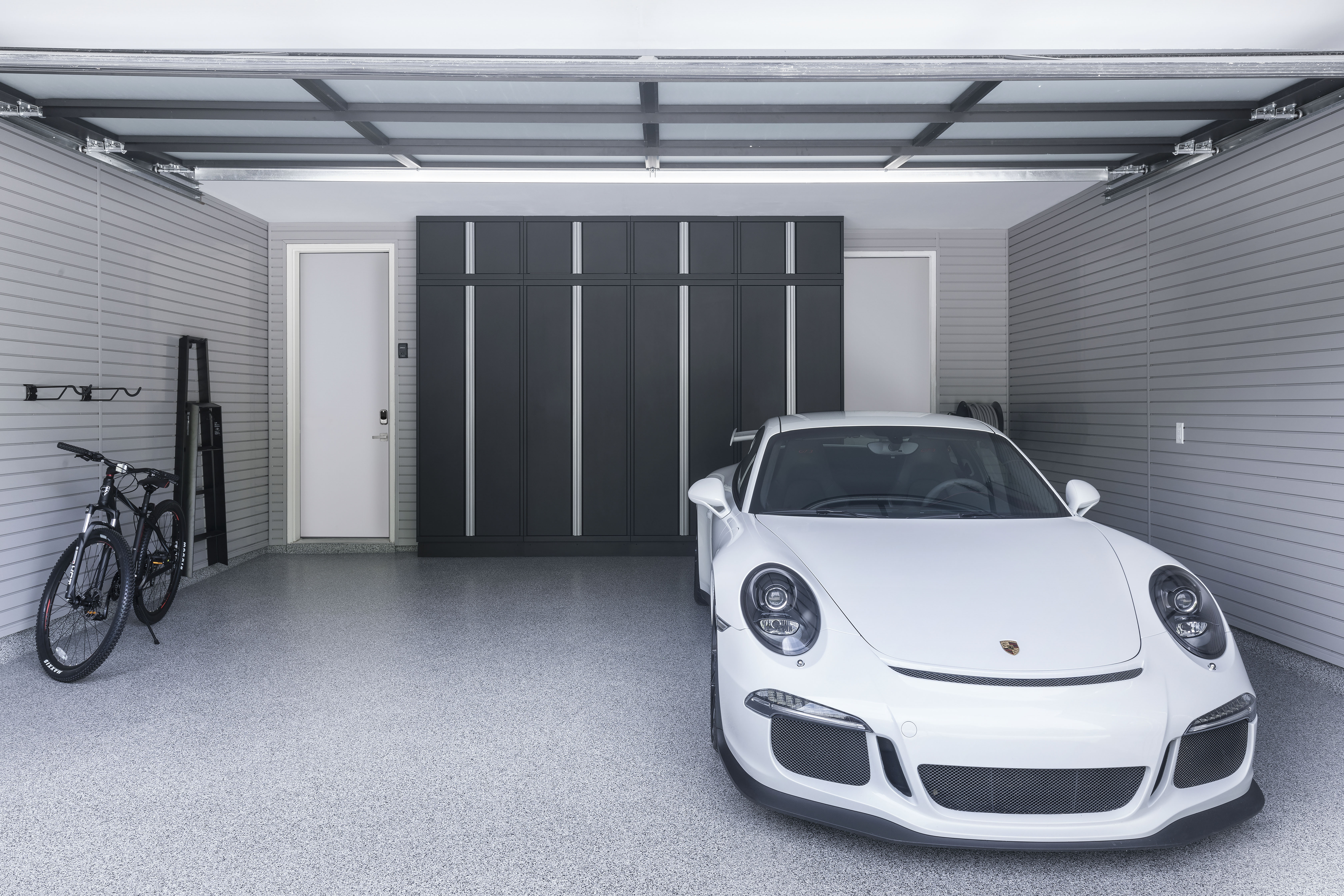 xminimalist_garage_3x2-07.jpg.pagespeed.ic.UBU5WbWPwm