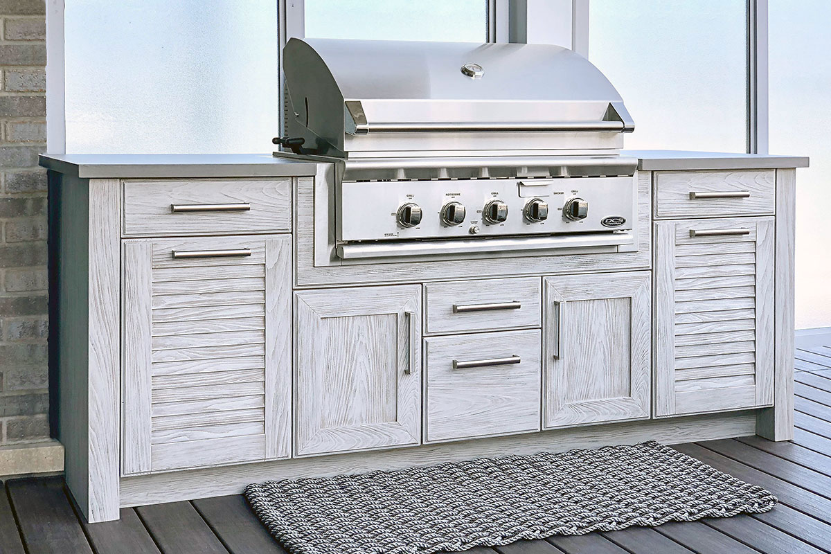 Outeriors, Outdoor Kitchens and Toronto